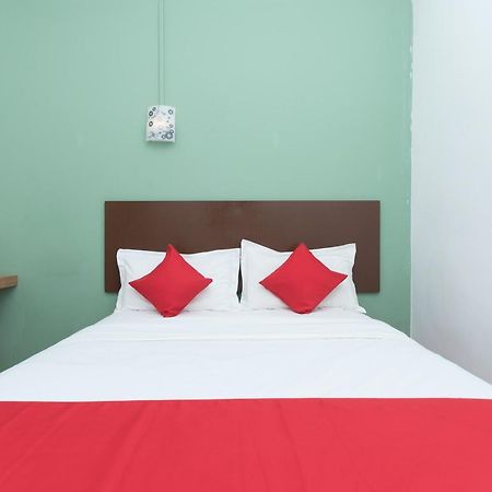 Hotel Super Oyo 218 Storytel Kota Kinabalu Exteriér fotografie